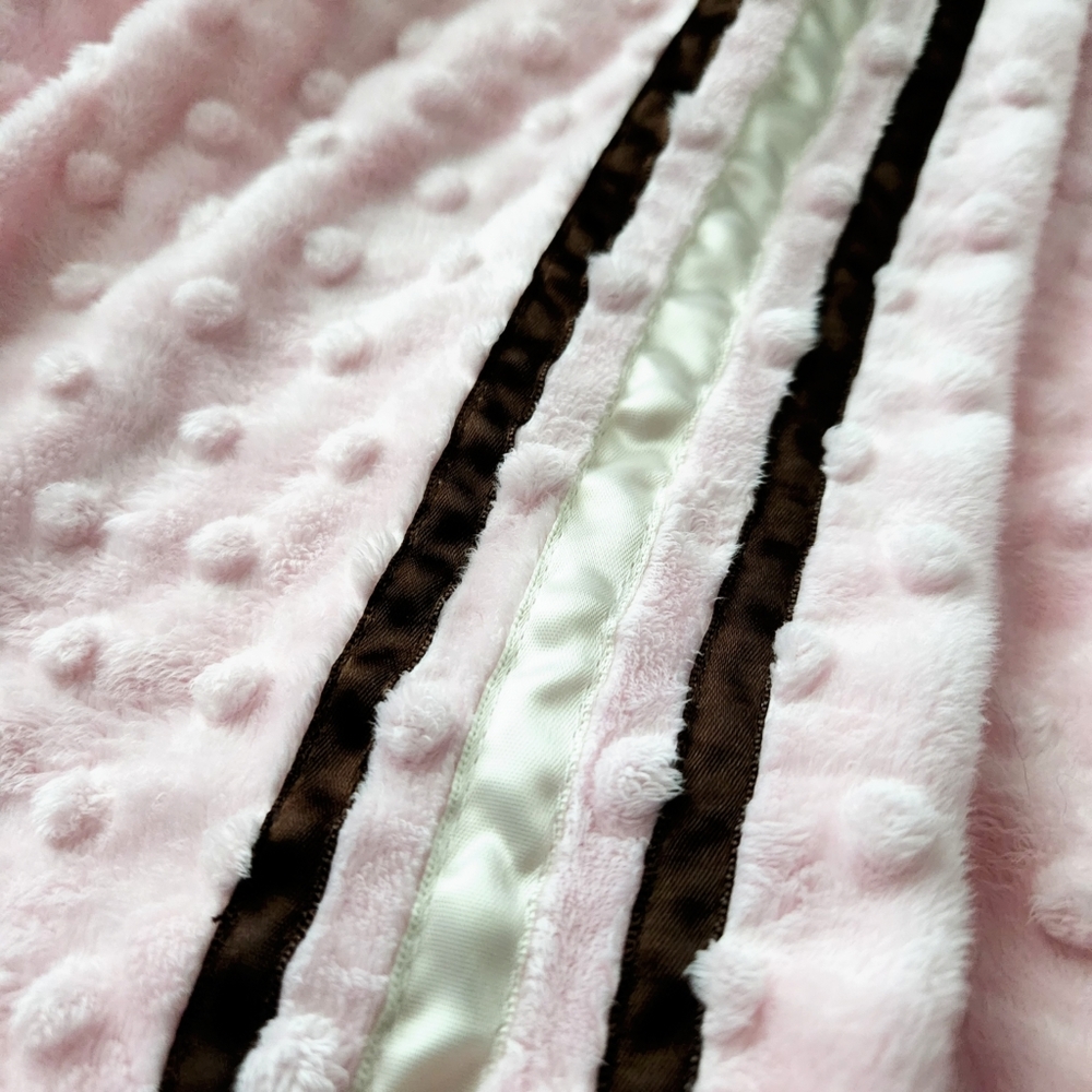 Will's River Co. Pink Cozy After Bath Wrap With Bow, Small / Medium - Picture 14 of 16